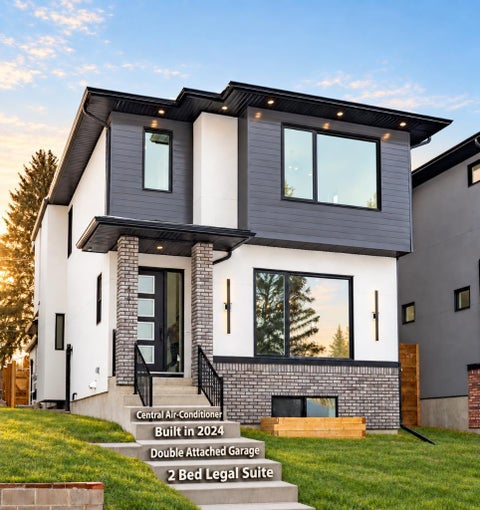 Photo of 44 Collingwood Place NW, Calgary, AB T2L 0P9 (MLS # A2343920)