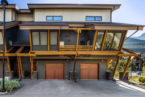 Photo of 105 Stewart Creek Rise #803, Canmore, AB T1W 0J5 (MLS # A2348001)