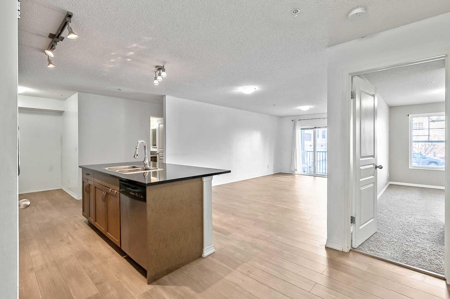 250 New Brighton Villas SE 104