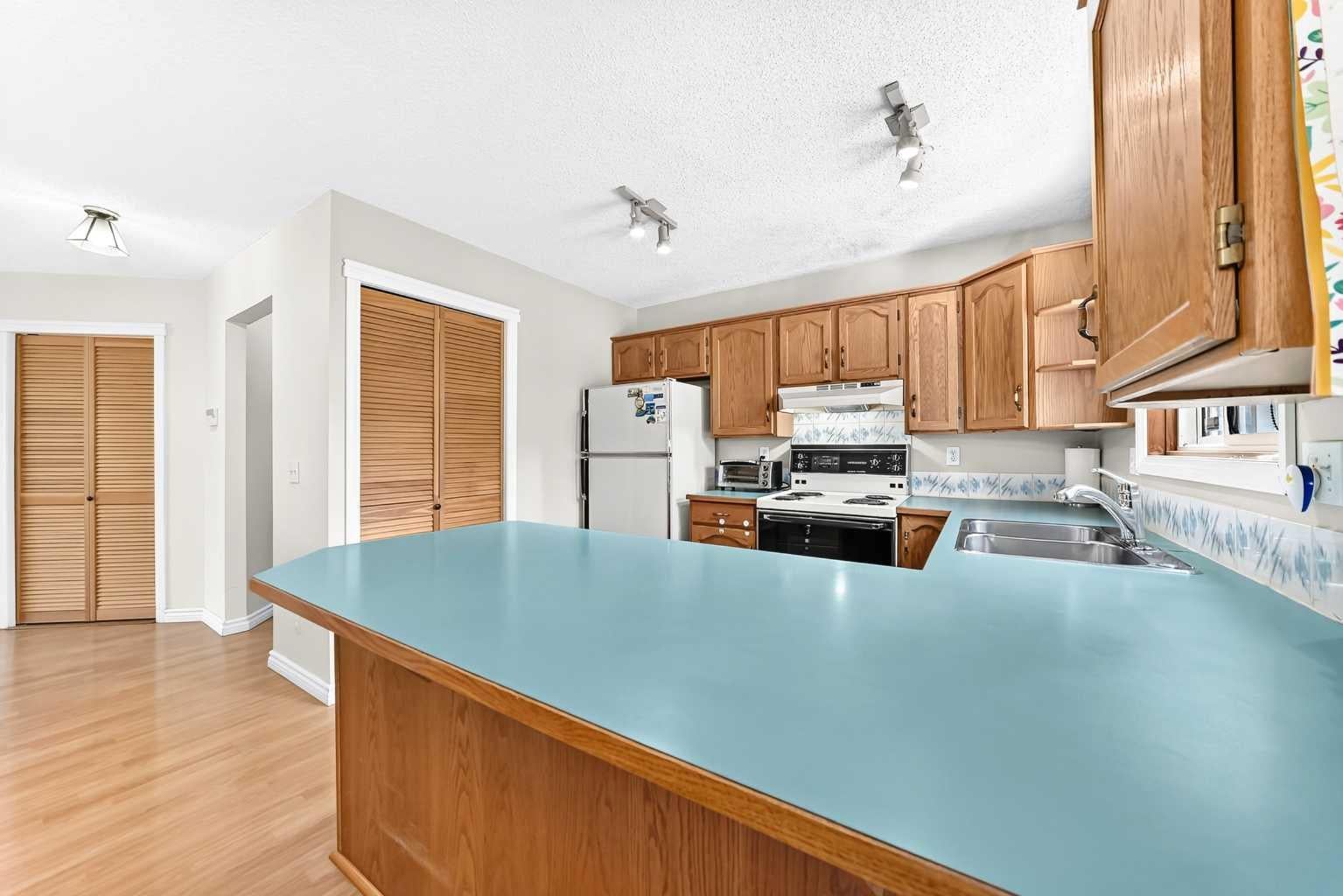 216 Millbank Road SW