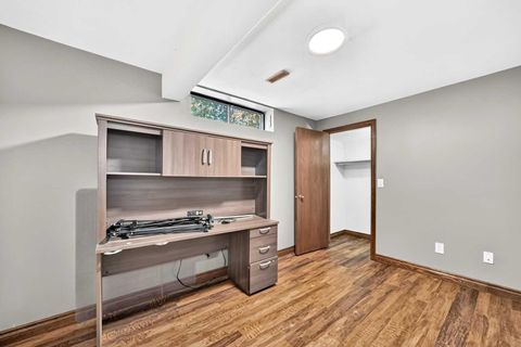 Tiny photo for 884 EAST CHESTERMERE Dr, Chestermere, AB T1X 1A7 (MLS # A2326707)