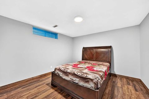 Tiny photo for 884 EAST CHESTERMERE Dr, Chestermere, AB T1X 1A7 (MLS # A2326707)