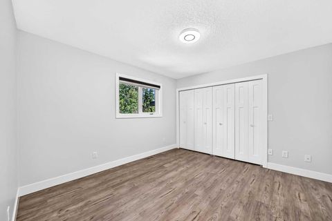 Tiny photo for 884 EAST CHESTERMERE Dr, Chestermere, AB T1X 1A7 (MLS # A2326707)