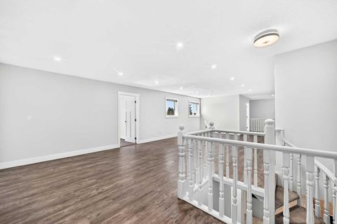 Tiny photo for 884 EAST CHESTERMERE Dr, Chestermere, AB T1X 1A7 (MLS # A2326707)