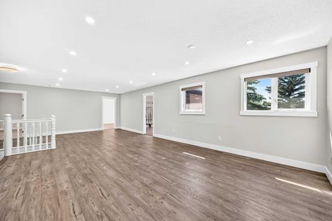Tiny photo for 884 EAST CHESTERMERE Dr, Chestermere, AB T1X 1A7 (MLS # A2326707)