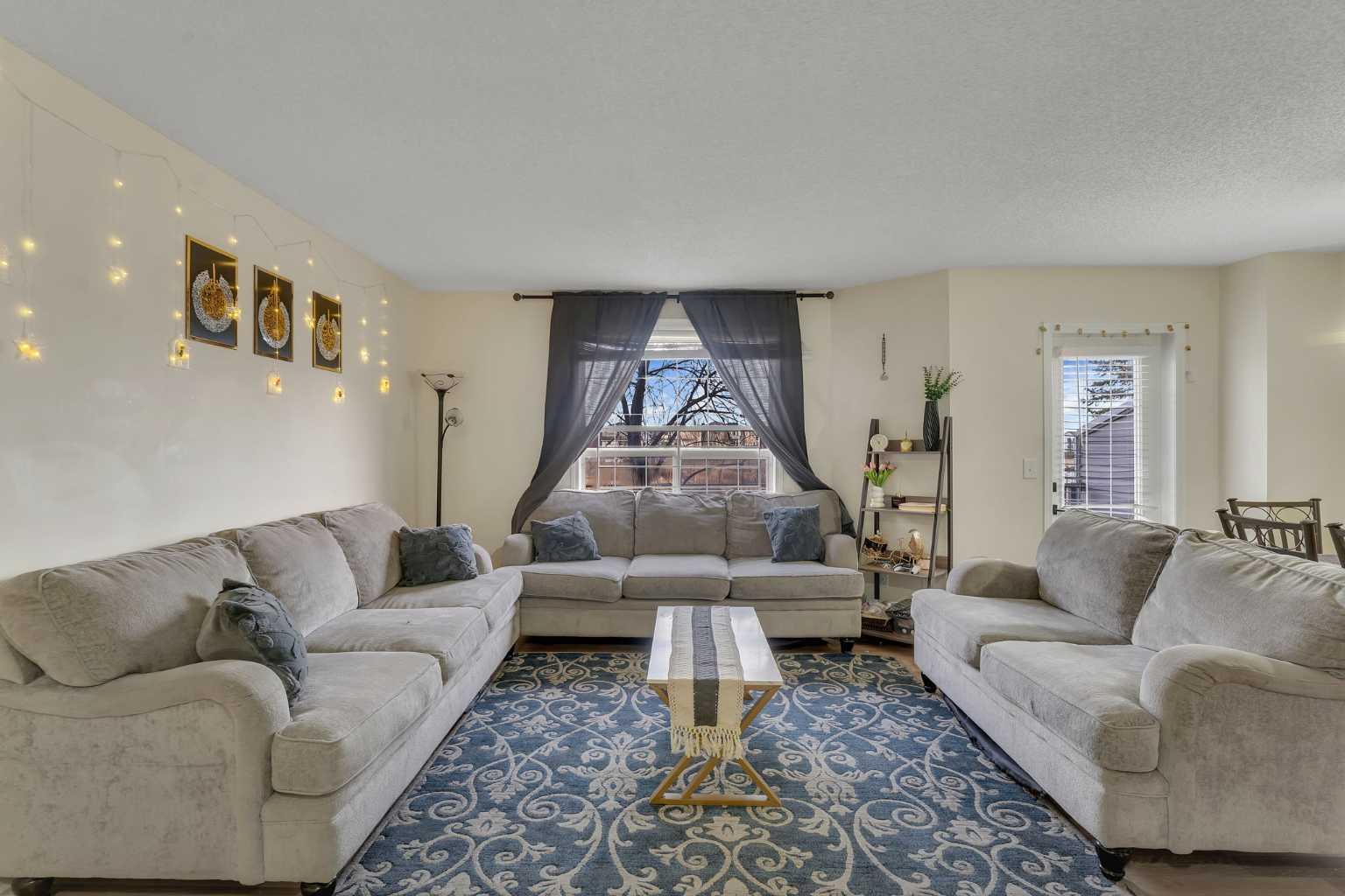 256 Taracove Place NE