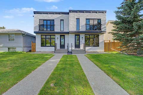 Photo of 605 29 Avenue NW, Calgary, AB T2M 2M8 (MLS # A2318011)