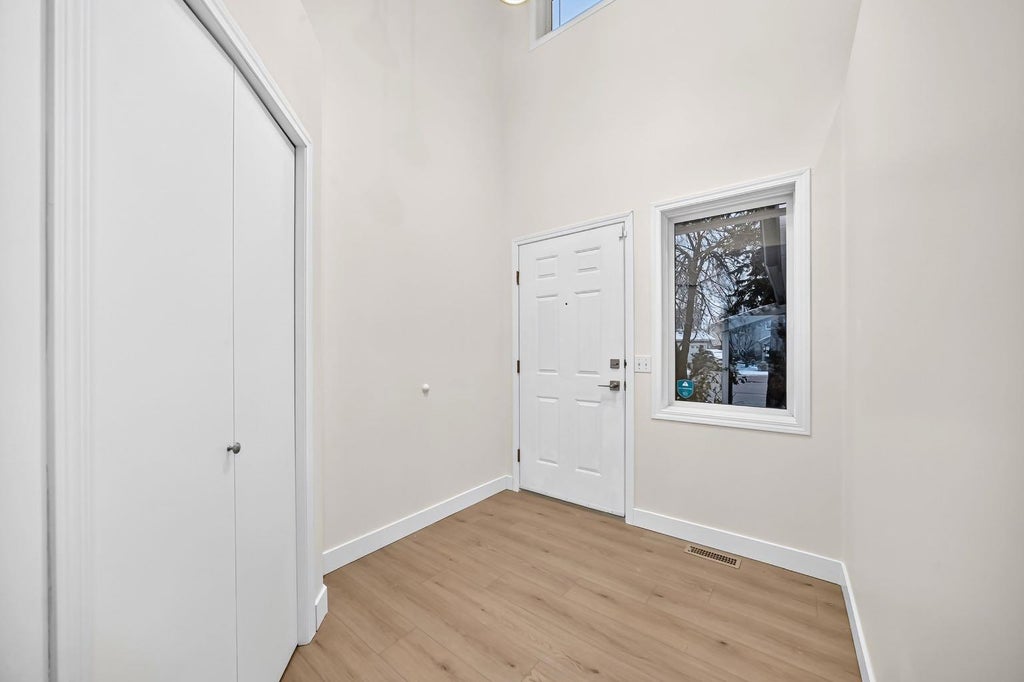 Photo of 287 Harvest Oak Rise NE, Calgary, AB T3K 4V1 (MLS # A2353491)