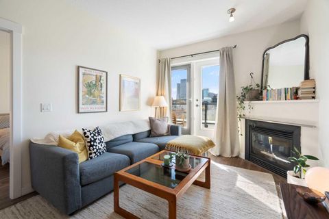 830 Centre Avenue NE 406 Calgary AB T2E 9C3