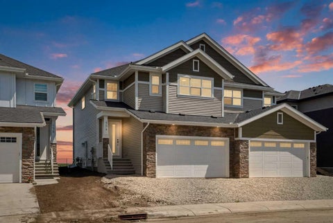 Photo of 454 Kinniburgh Loop, Chestermere, AB T1X 3C2 (MLS # A2341357)