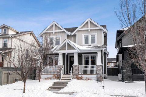 346 Cooperstown Common SW Airdrie AB T4B 3T7