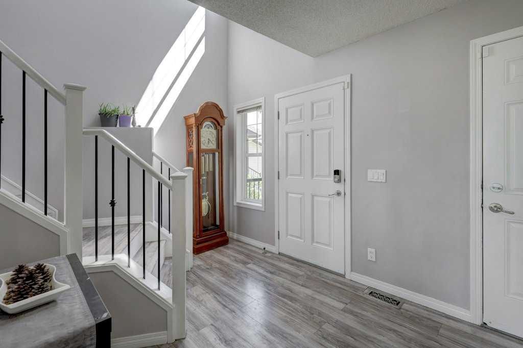 Photo of 316 Ranch Garden, Strathmore, AB T1P 0C1 (MLS # A2314660)
