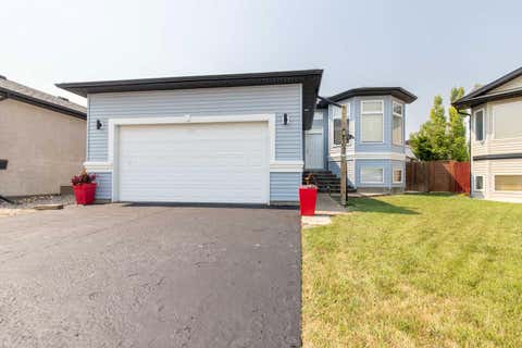 Photo of 607 52 Avenue Close, Coalhurst, AB T0L 0V0 (MLS # A2334090)