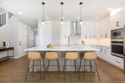 Photo of 288 Magnolia Crescent SE, Calgary, AB T3M 3T3 (MLS # A2299275)