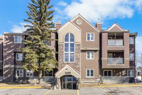 Photo of 2623 Edenwold Heights NW #23, Calgary, AB T3A 3Y5 (MLS # A2300608)