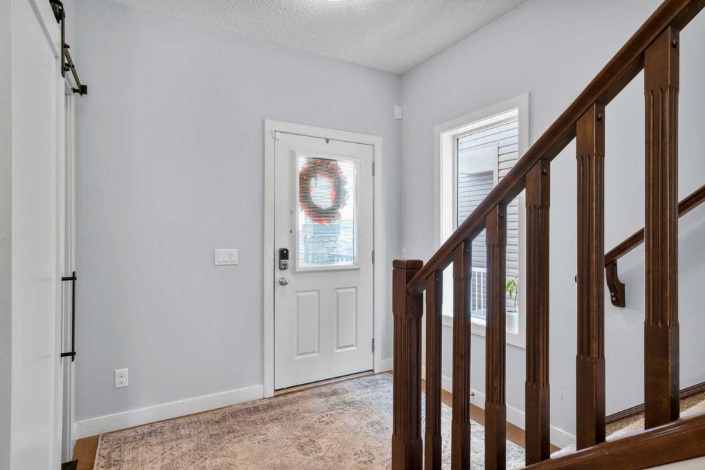 Photo of 9 Sage Valley Park NW, Calgary, AB T3R 0C9 (MLS # A2288892)
