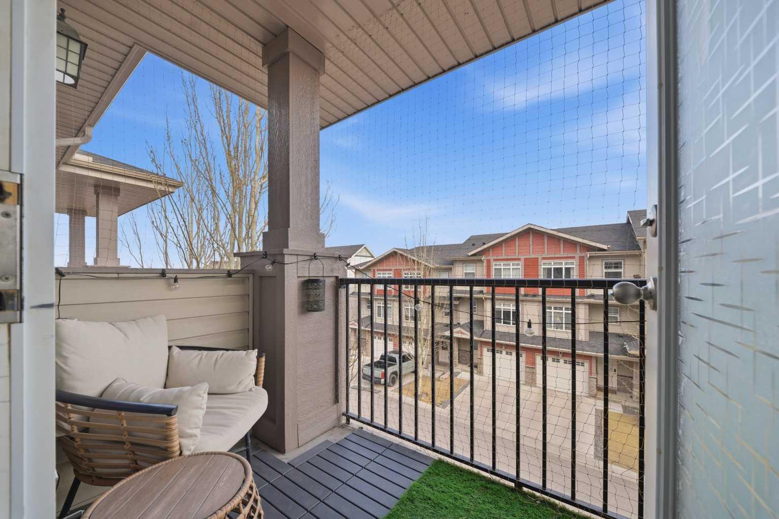 76 Panatella Road NW 310