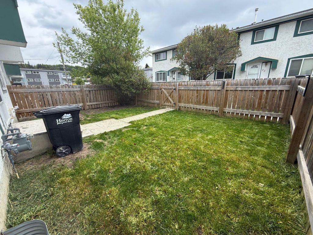 Photo of 110 TAMARACK Avenue #26, Hinton, AB T7V 1C5 (MLS # A2316808)