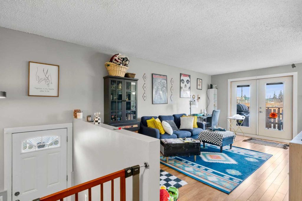 Photo of 2737 78 Avenue SE #A, Calgary, AB T2C 1E8 (MLS # A2301490)