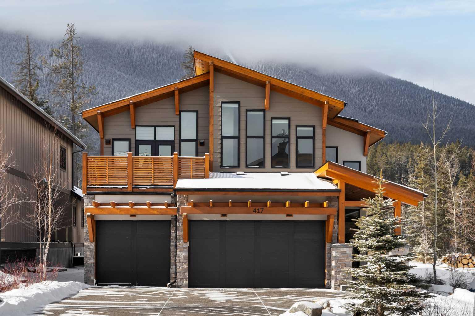 417 Stewart Creek Close