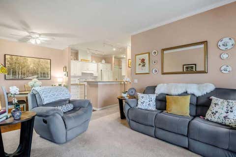 Photo of 15 Lineham Avenue #302, Okotoks, AB T1S 1Z3 (MLS # A2326501)
