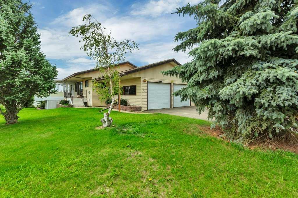 Photo of 5201 46 Avenue, Rimbey, AB T0C 2J0 (MLS # A2317790)