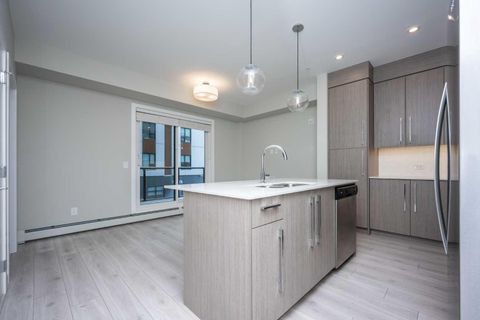 383 Smith Street NW 217 Calgary AB T3B 6J9