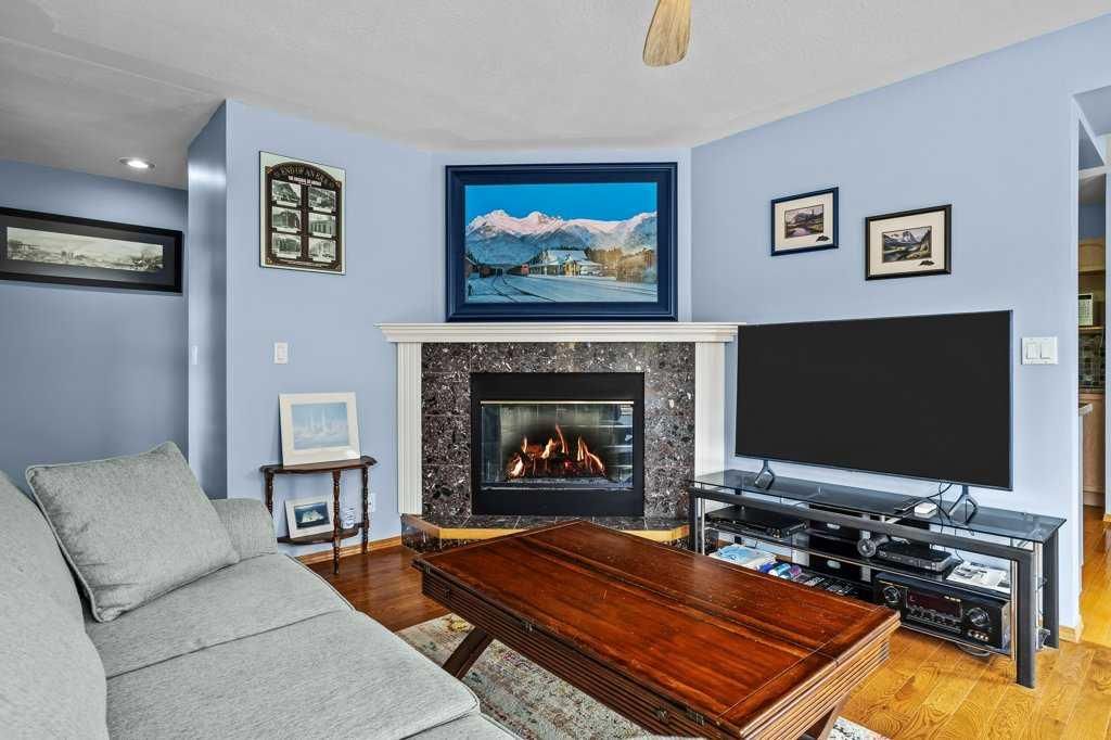 637 4th Street NW 2