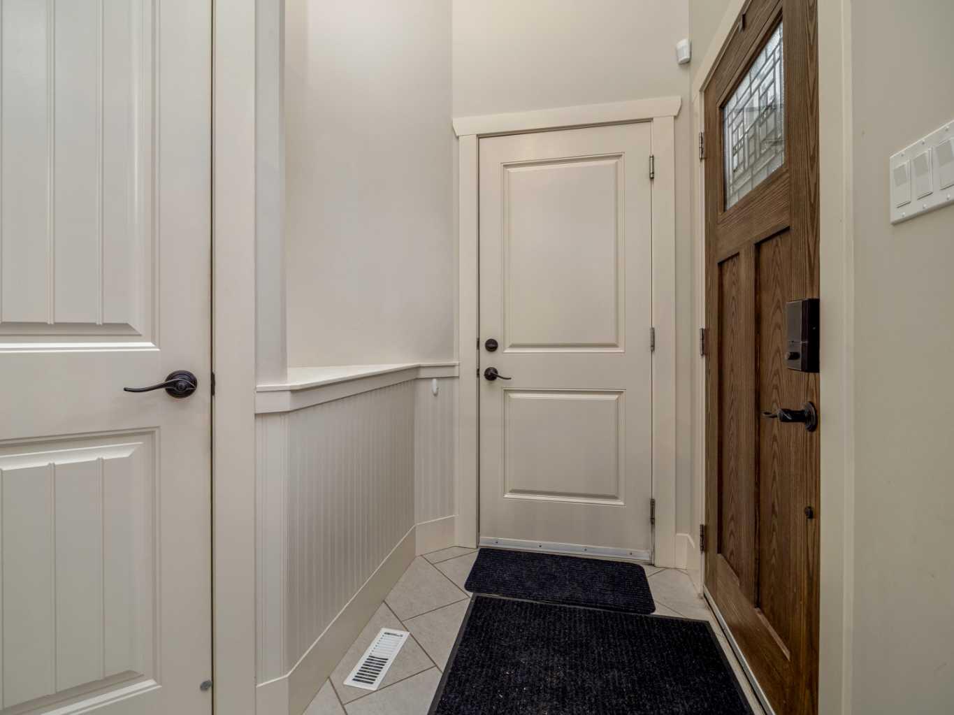 453 Westgate Crescent