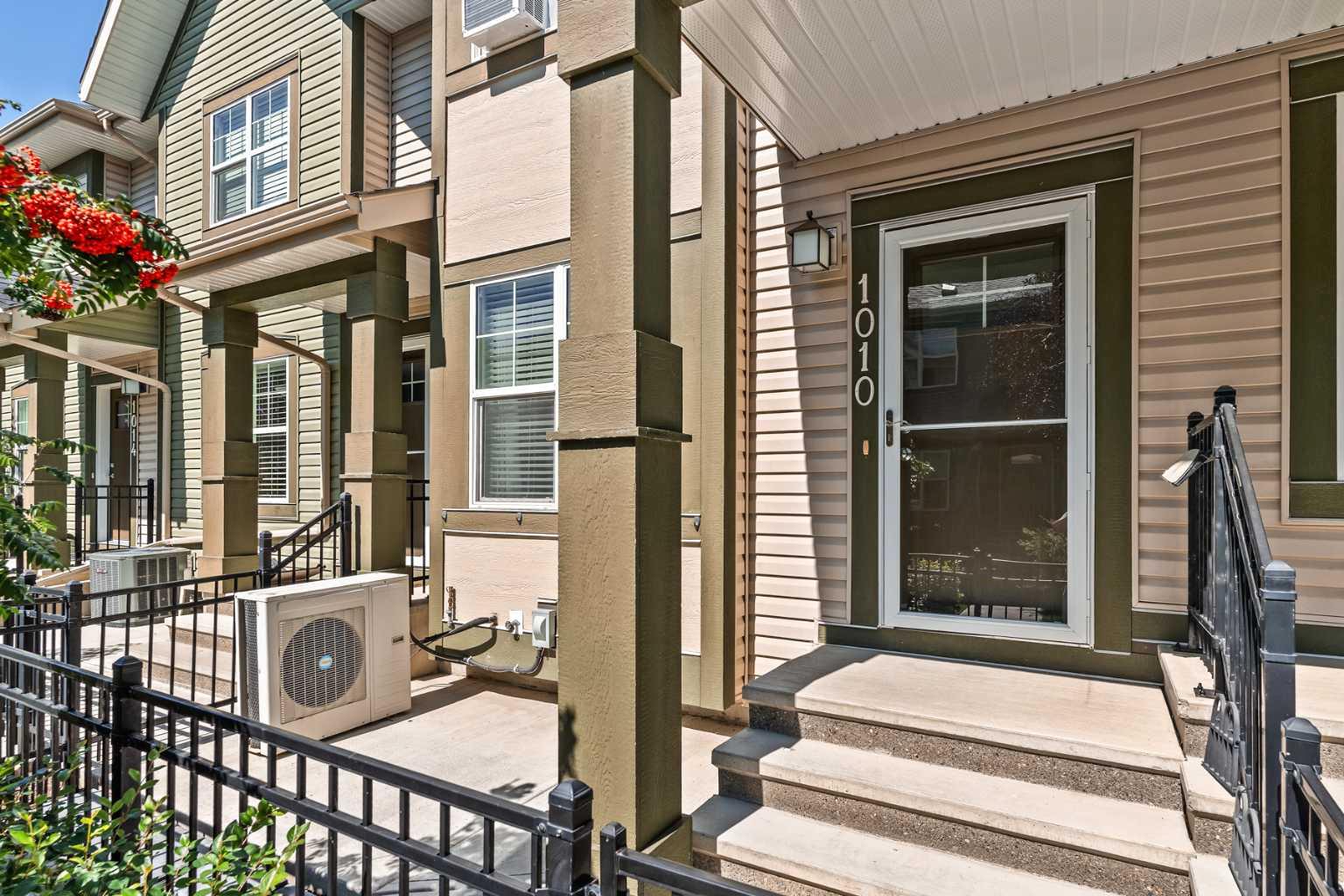 1010 Mckenzie Towne Villas SE