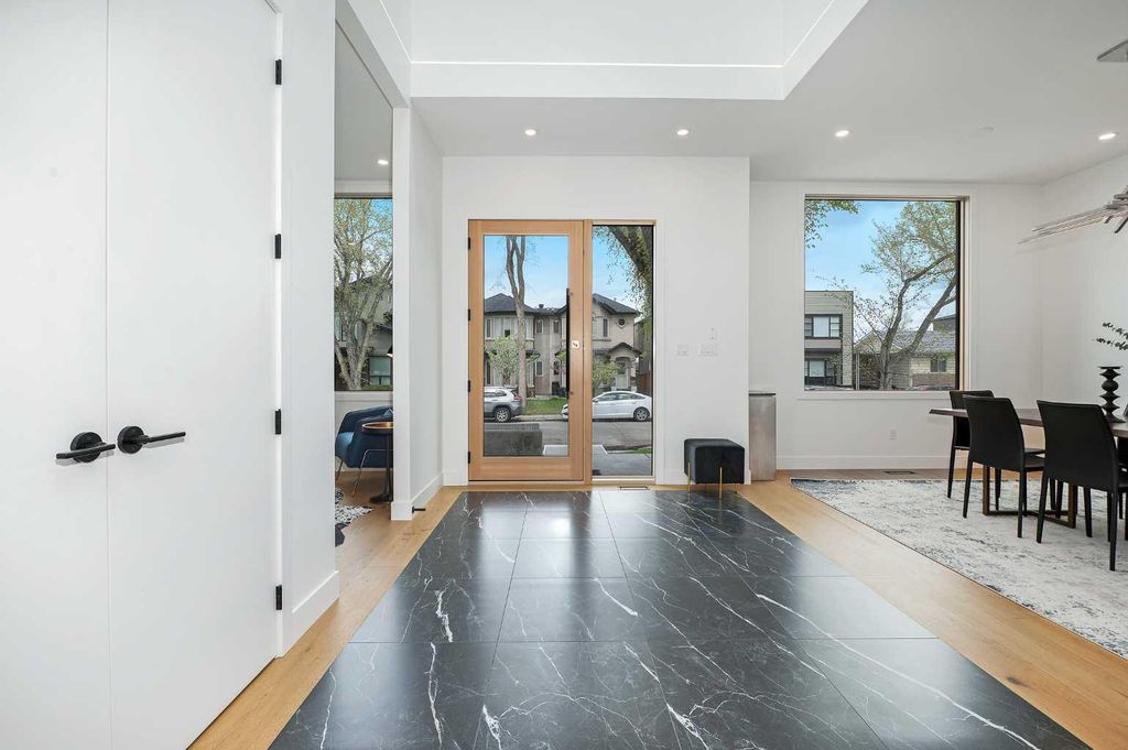 Photo of 517 28 Avenue NW, Calgary, AB T2M 2K9 (MLS # A2289938)