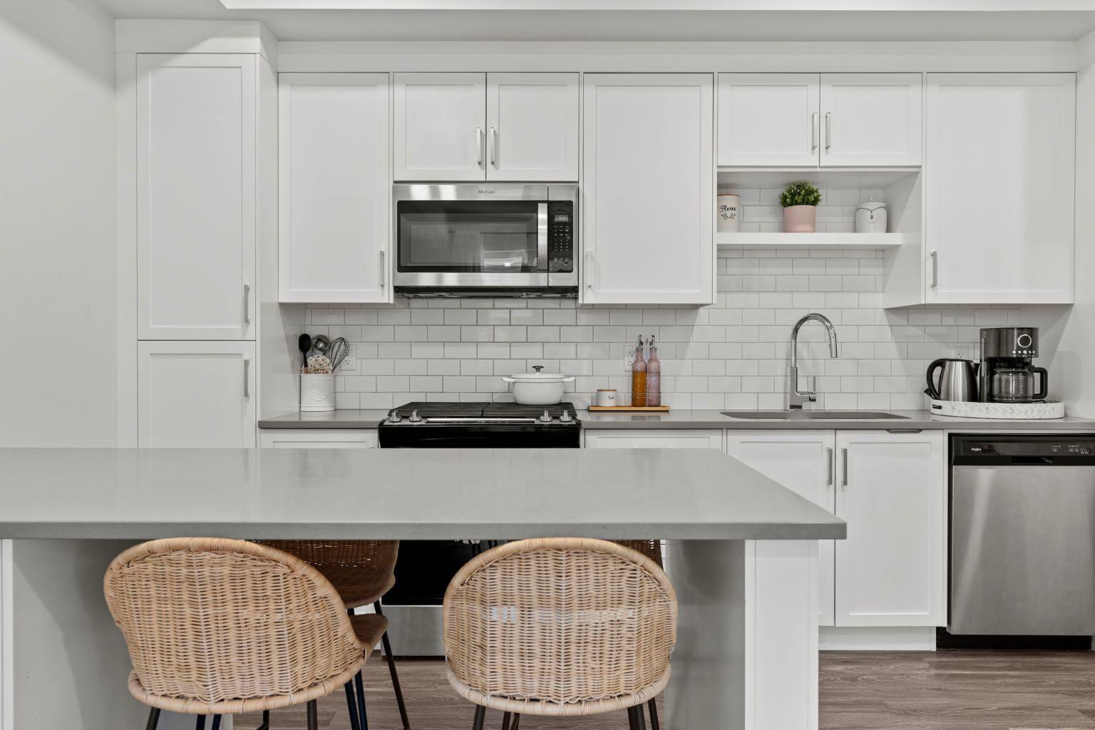 100 Walgrove Court SE 1402