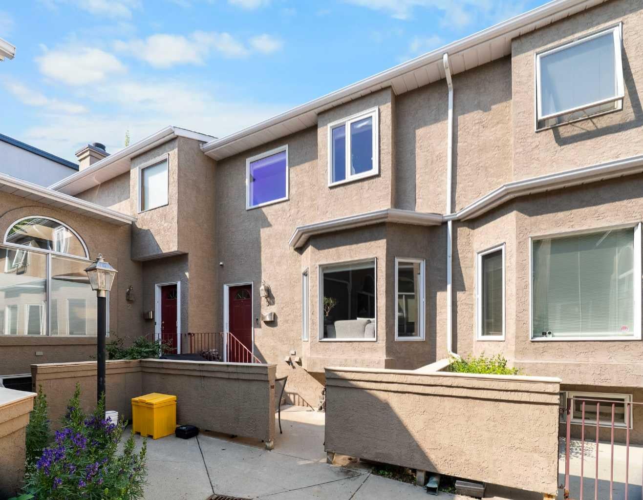 2429 28 Street SW 3