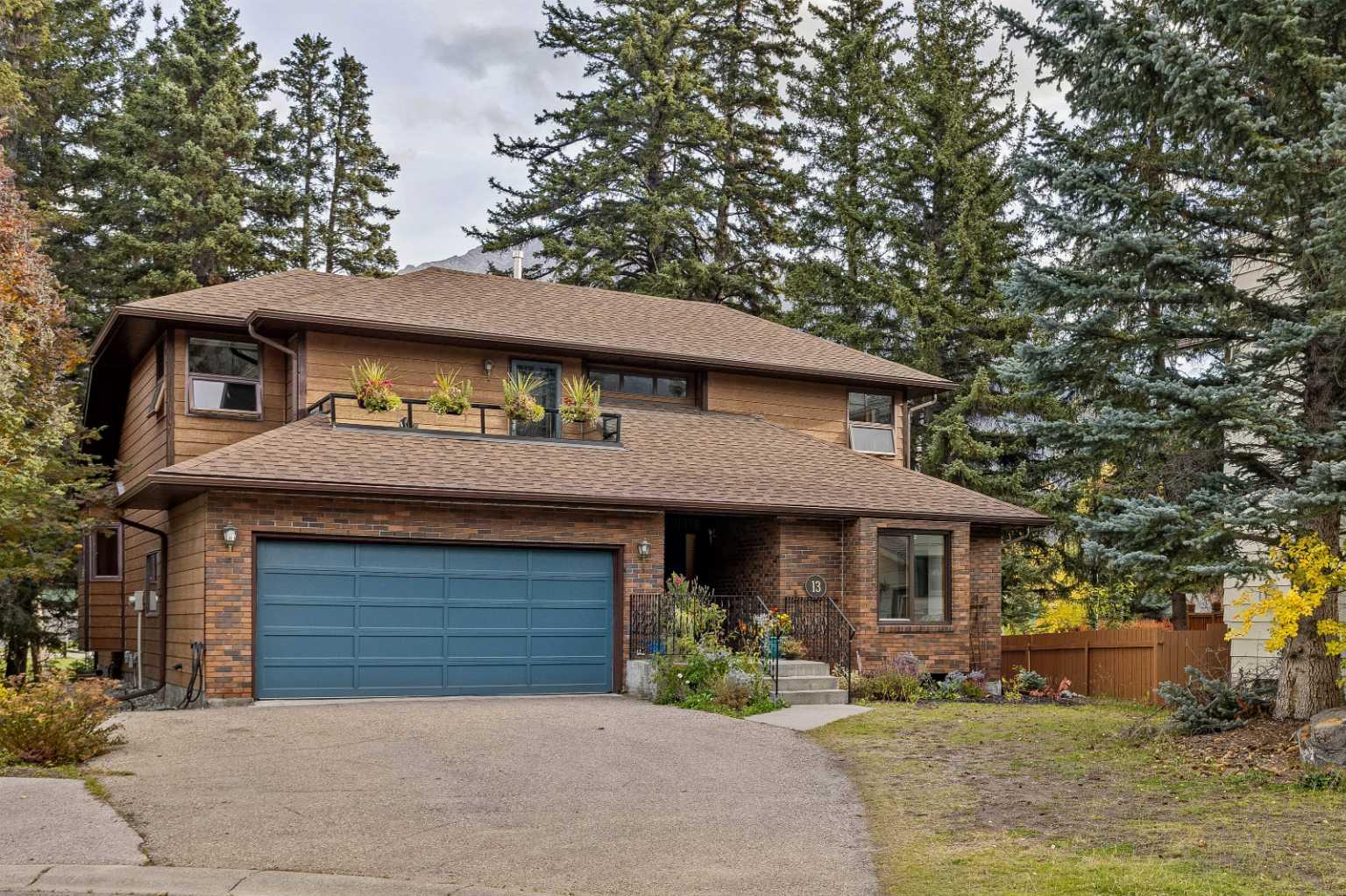 13 Riverview Place