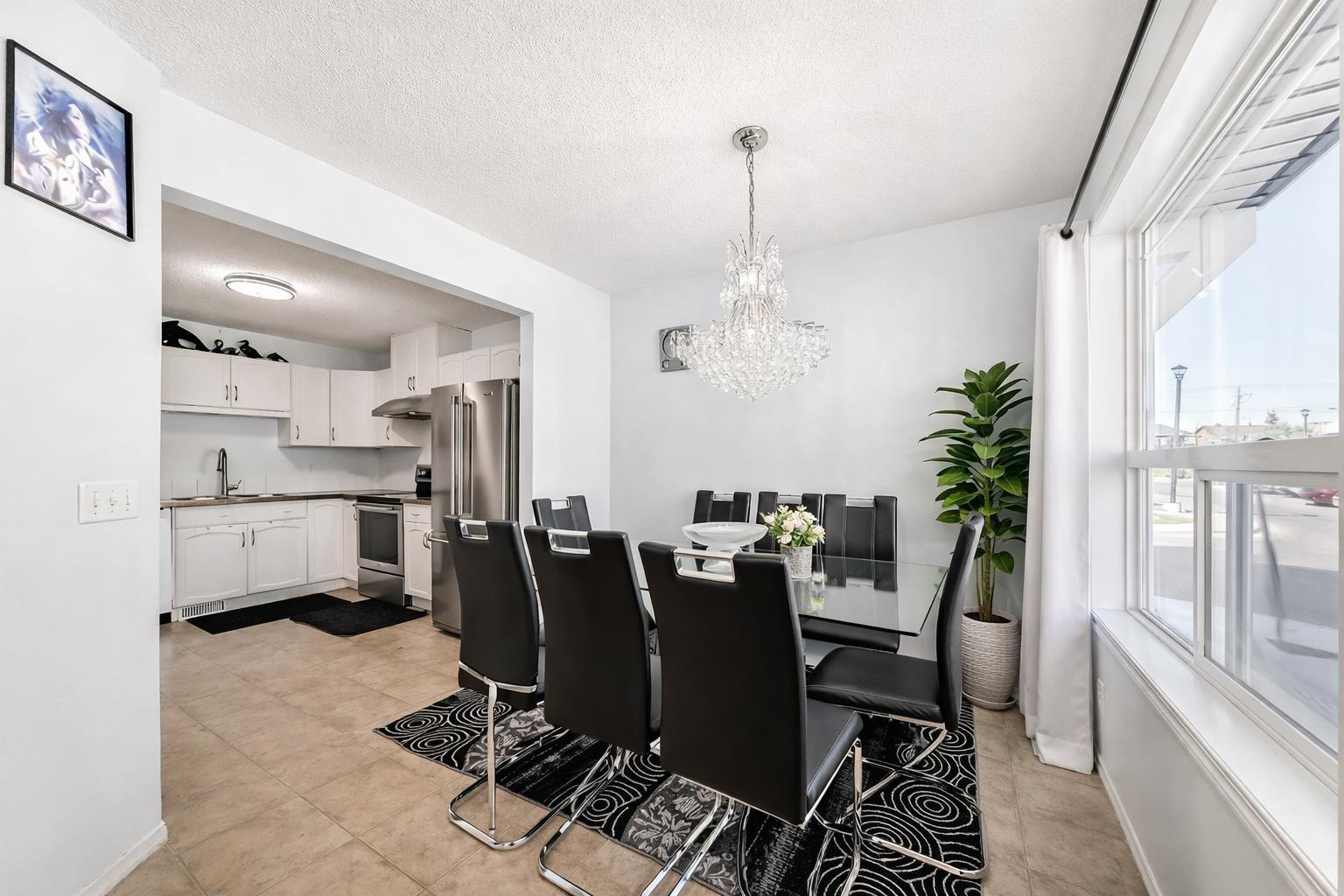 115 Saddlebrook Point NE