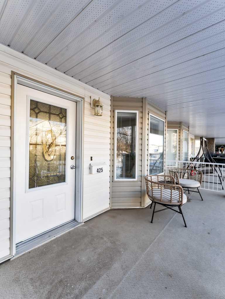 425 Washington Way SE