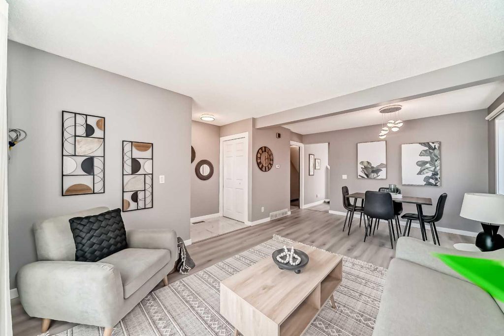 Photo of 7 Martinview Crescent NE, Calgary, AB T3J 2S2 (MLS # A2319189)