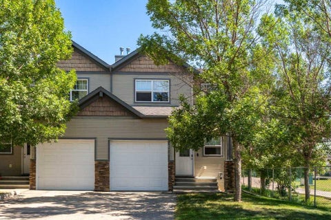 Photo of 604 7 Street NW, High River, AB T1V 1S6 (MLS # A2333034)