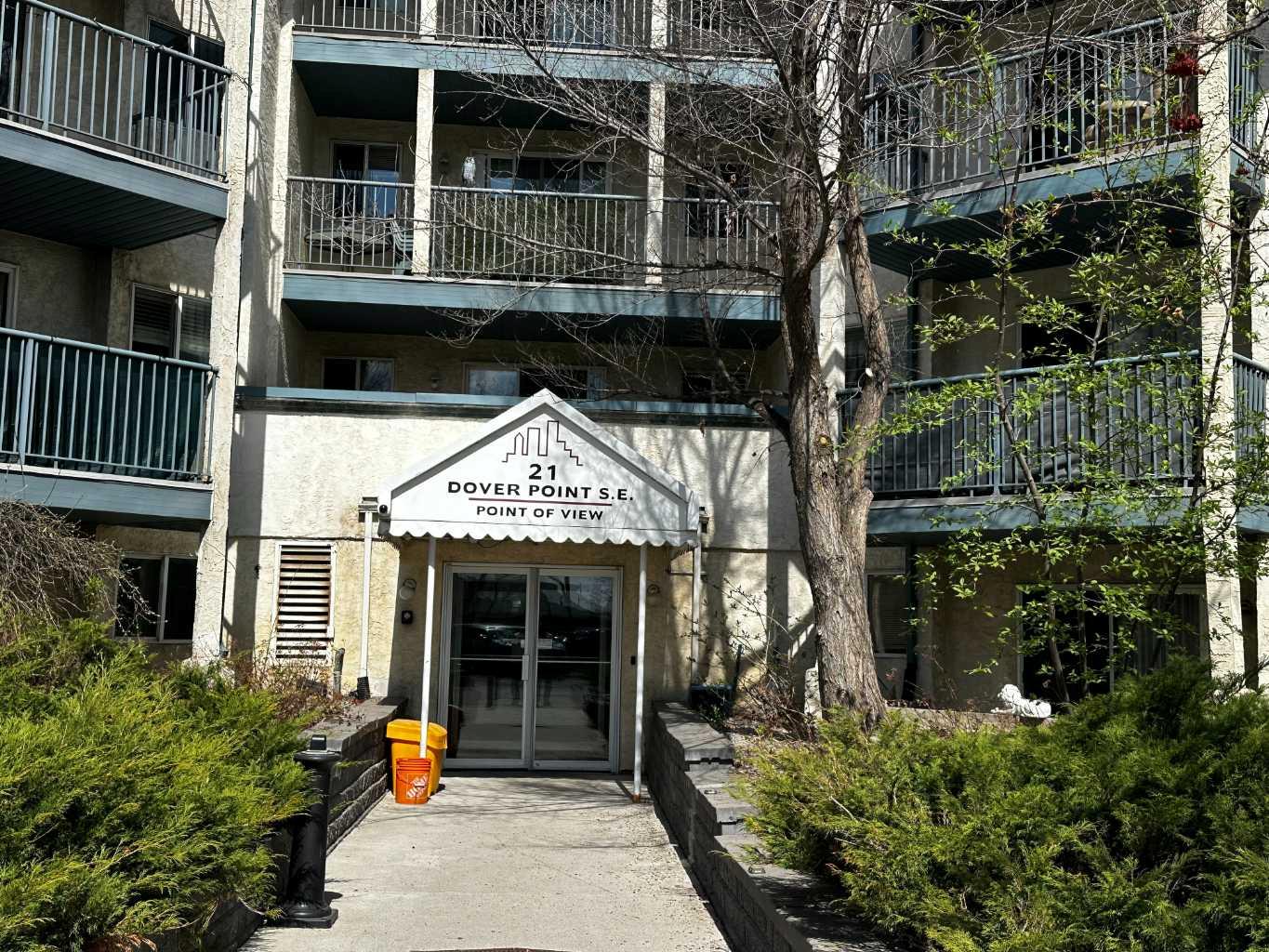 21 Dover Point SE 314