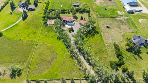 434205 32 Street E Rural Foothills County AB T1S 7B7