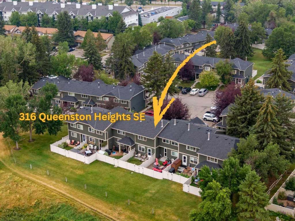 Photo of 316 Queenston Heights SE, Calgary, AB T2J 6R8 (MLS # A2337169)