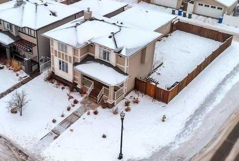 201 Rainbow Falls Glen Chestermere AB T1X 0S6