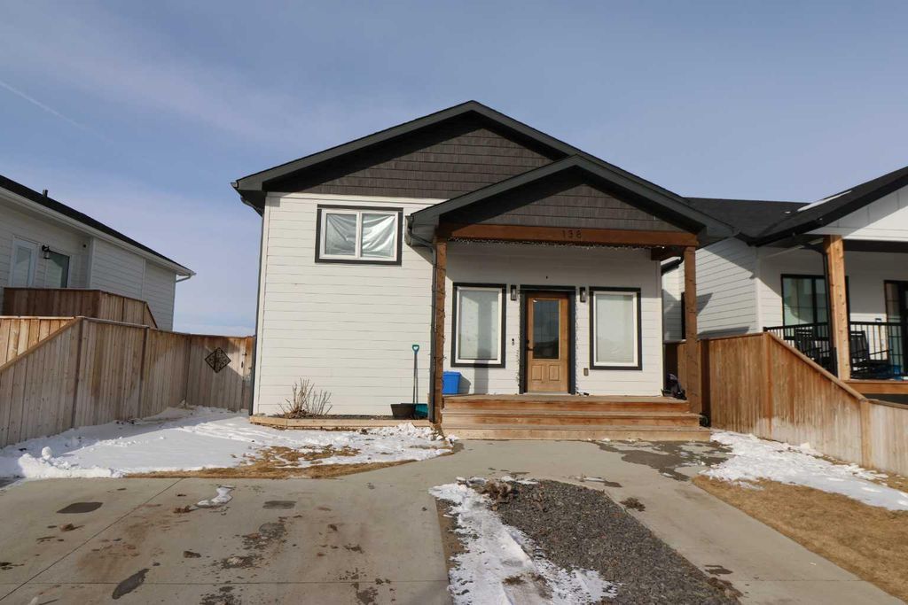 Photo of 138 Prairie Gold St, Taber, AB T1G 0G3 (MLS # A2293742)