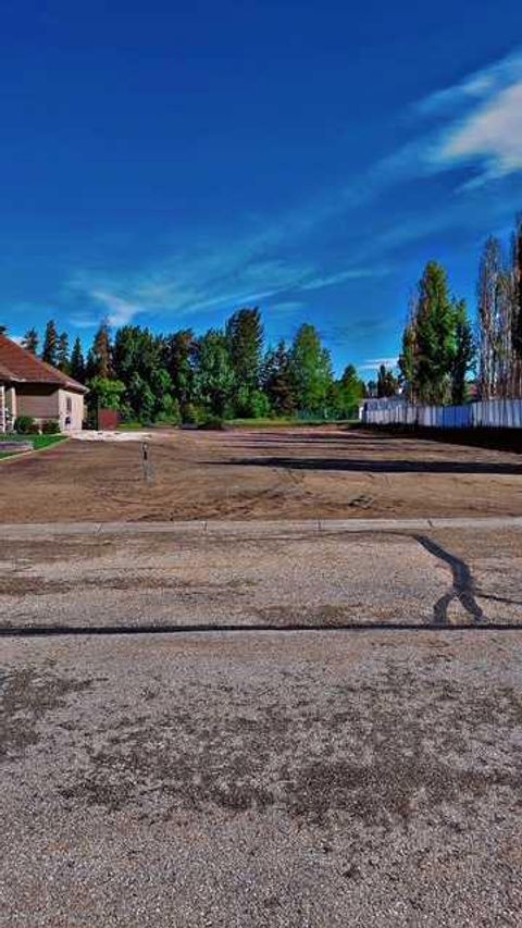 Photo of 6 Park Heights Hts, Whitecourt, AB T7S 1S4 (MLS # A2320309)
