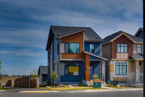 214 Sora Gardens SE Calgary AB T3S 0M7