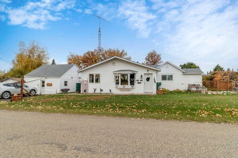 Photo of 623 3 Avenue, Elnora, AB T0M 0Y0 (MLS # A2350186)
