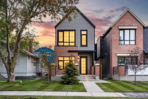 Photo of 114 7 Avenue NW, Calgary, AB T2M 0A2 (MLS # A2275541)