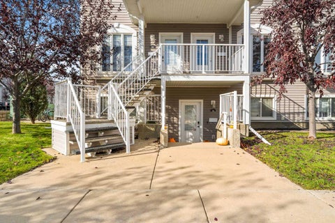 Photo of 28 Somerset Lane SE, Medicine Hat, AB T1B 0E5 (MLS # A2346594)