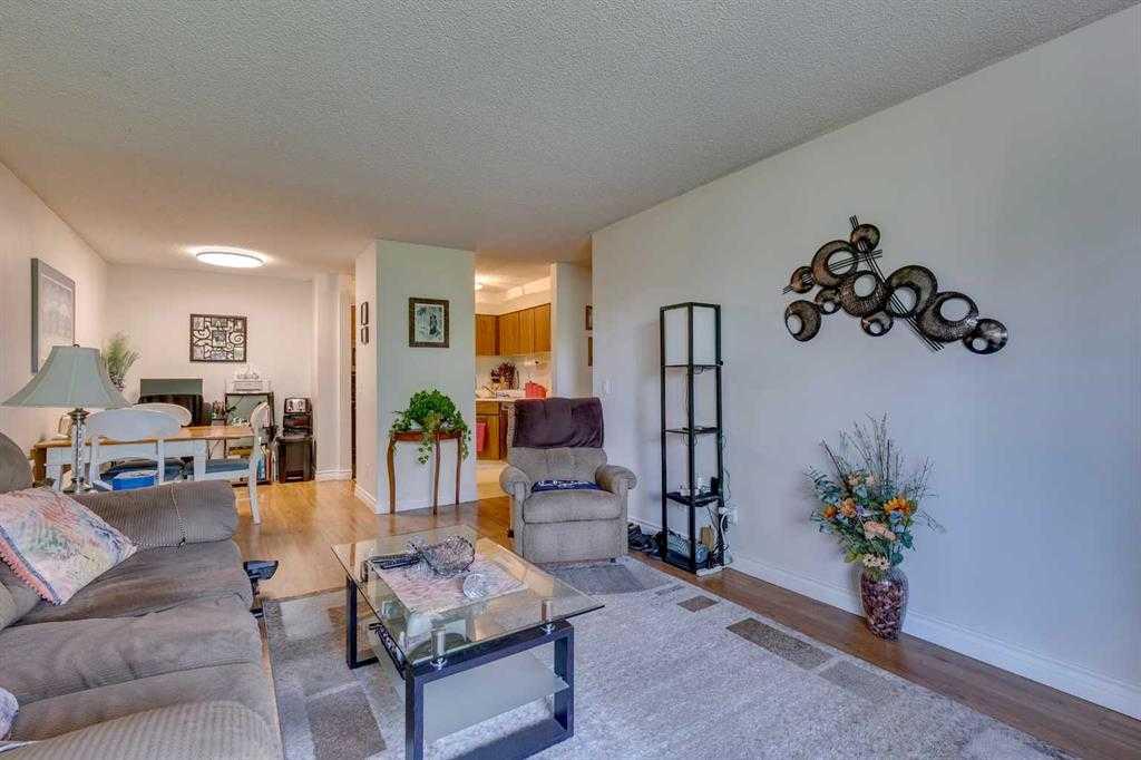 8403 Fairmount Drive SE 308