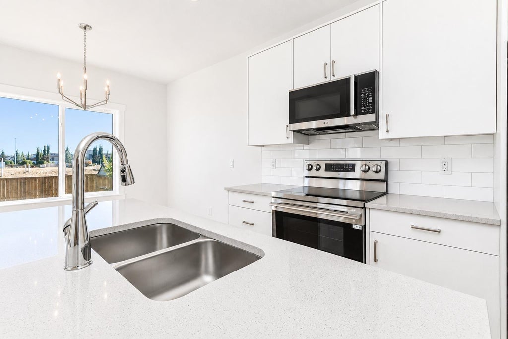 Photo of 114 Norseman Close, Penhold, AB T4G 0G5 (MLS # A2347092)